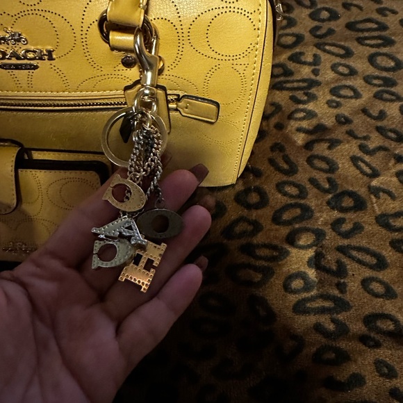 Coach mustard yellow bag with wallet and fob, everything included - Picture 4 of 5